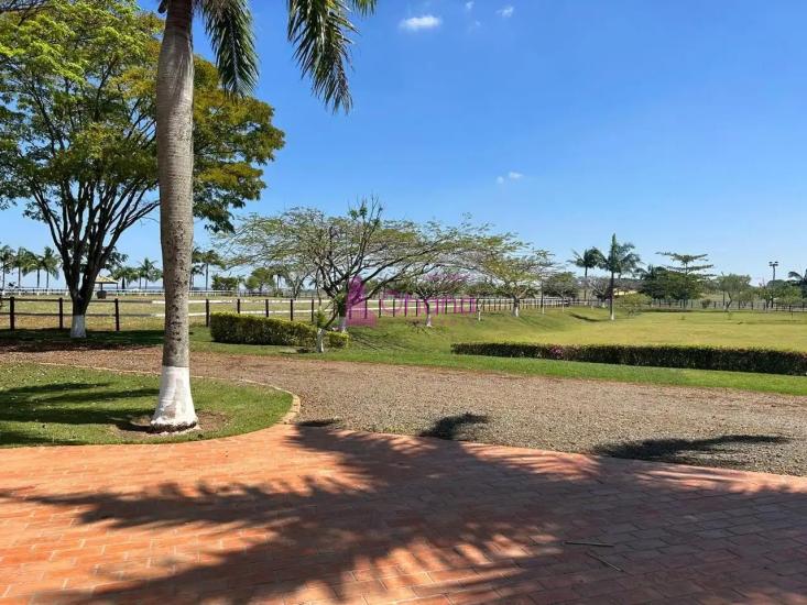 area-venda-tatui-sp-1065837